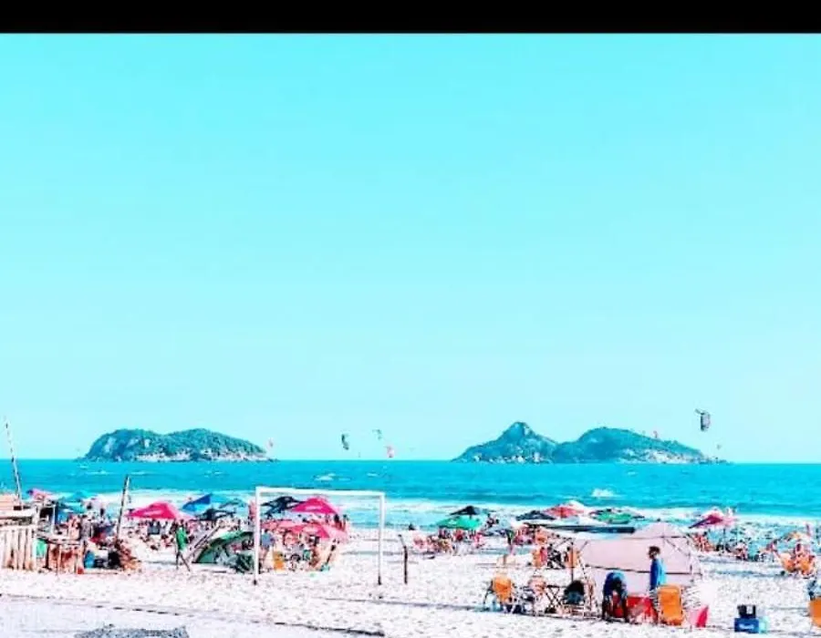 Lindo por do sol pe na areia-1